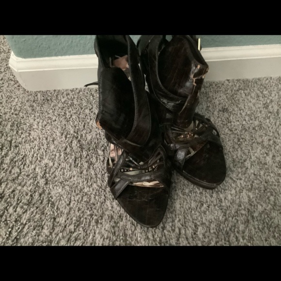 2/$13 brown &bronze heels-paprika Michael Antonio - Picture 4 of 7